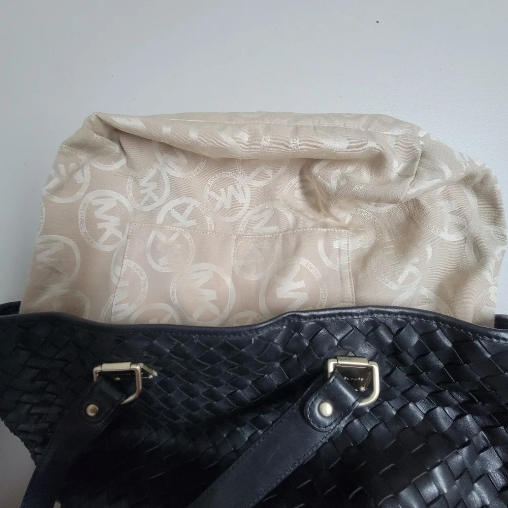 Michael Kors Newbury Woven Leather Shoulder Bag.
